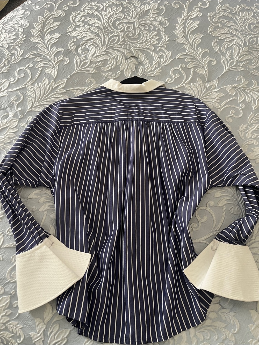 Striped Navy Button-Down Shirt with Contrast White Collar French cuffs oversized - Picture 8 of 13